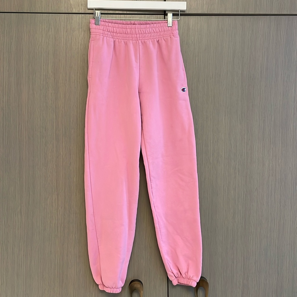 Women’s champion pink sweatpants